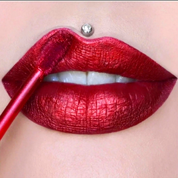 Jeffree Star Other - Jeffree Star Velour Liquid Lipstick in Mystery Christmas Stocking NIB 2019 Color
